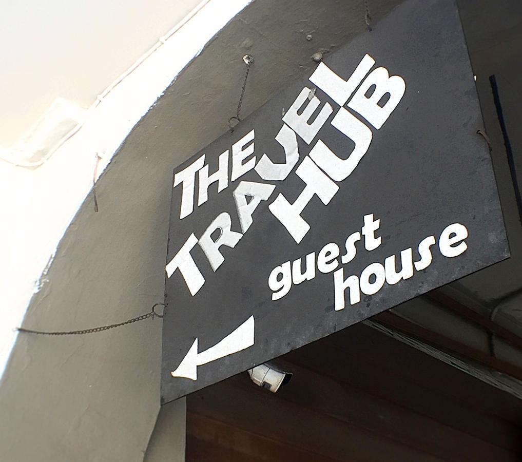 Travel Hub Guesthouse Kuala Lumpur Bagian luar foto